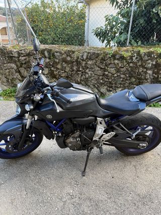 Yamaha MT-07 Race Blue 2014 (limitable para el A2)