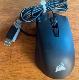 2 Mouse Gaming Corsair e Gigabyte Aorus