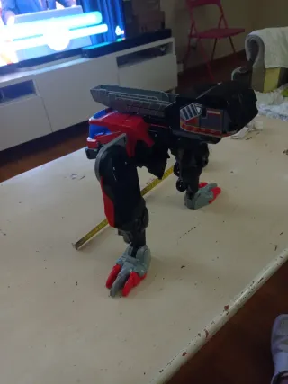 Camión de bomberos Transformers juguete