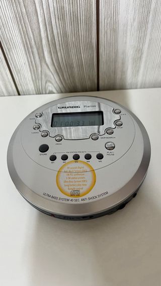 Reproductor CD Portátil Grundig Planixx