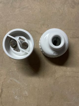 Lote 2 clavijas planas porcelana vintage