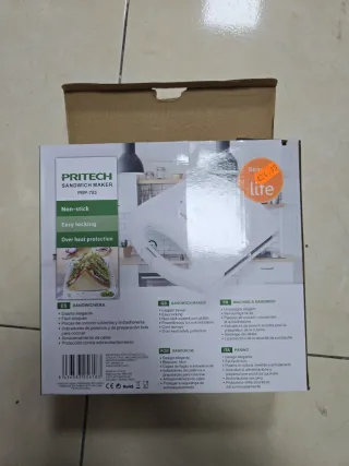 Sandwichera Eléctrica 750W