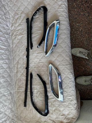 Embellecedores Mercedes CLA Cromados y Negros