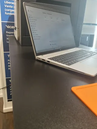 Portátil HP Elitebook Plata