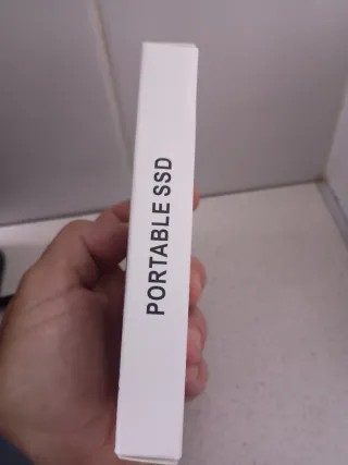 Disco Duro SSD Portátil 16TB USB 3.1