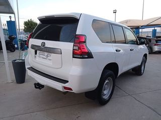 Toyota Land Cruiser 5p 2.8D 204 CV GX