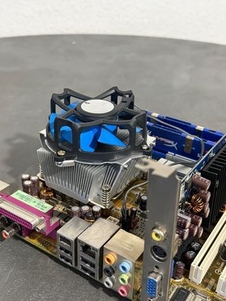 Placa Base ASUS con Tarjeta Gráfica, RAM