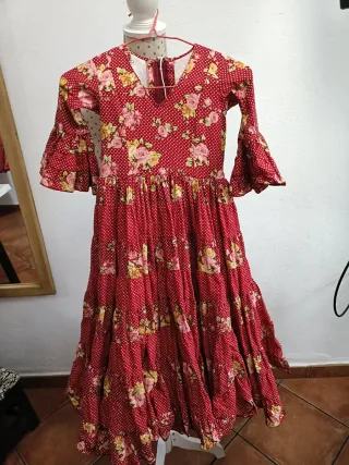 Traje Flamenca Rojo Flores Lunares
