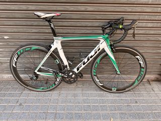 Bici de carretera Fuji