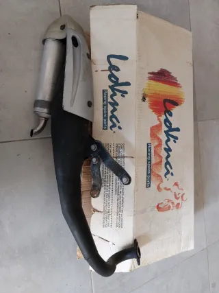 Marmitta scooter minarelli Leovince Sprinter.