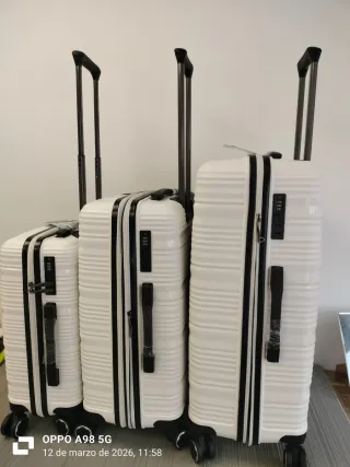 Set 3 Maletas Blancas Rígidas