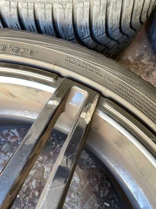 Llantas Motec Xtreme MCT7 18 5x112 + Neumáticos