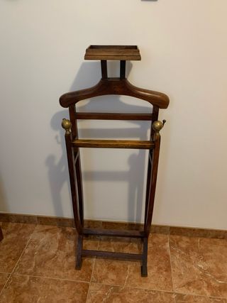 Galán de noche madera y metal