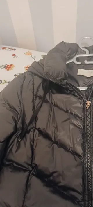 Abrigo de plumas ESCADA Negro