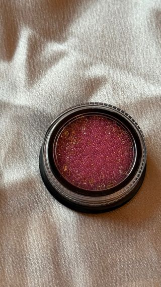 Perlas de caviar para uñas