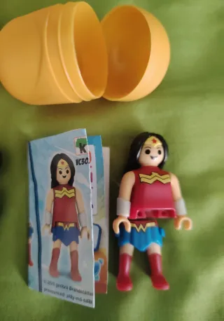 Playmobil DC Kinder Sorpresa Set