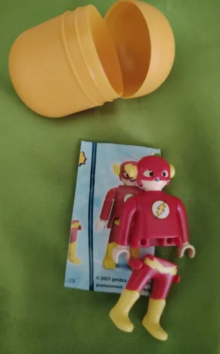 Playmobil DC Kinder Sorpresa Set