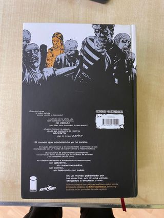 The walking dead Integrales 1 y 2