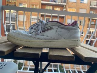 Zapatillas Reebok Blancas y Rojas