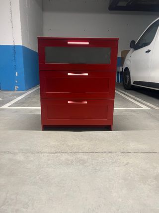 Cómoda Brimnes Roja Ikea