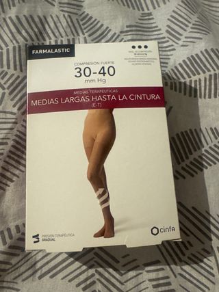 Medias Farmalastic Compresión Fuerte Beige