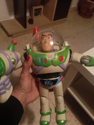 Buzz Lightyear Hasbro Muñeco