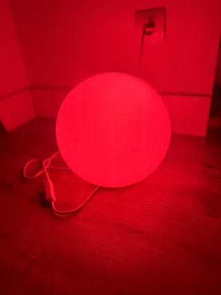 Lámpara esférica LED multicolor