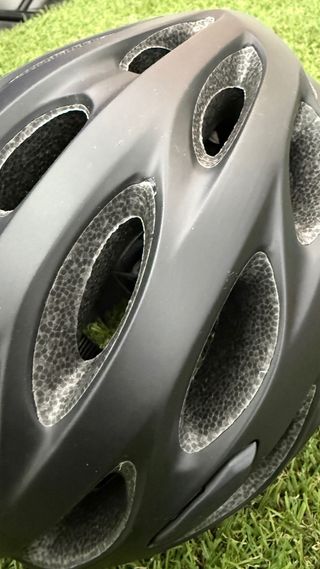 Casco Bell Tracker Talla M/L Negro - Nuevo