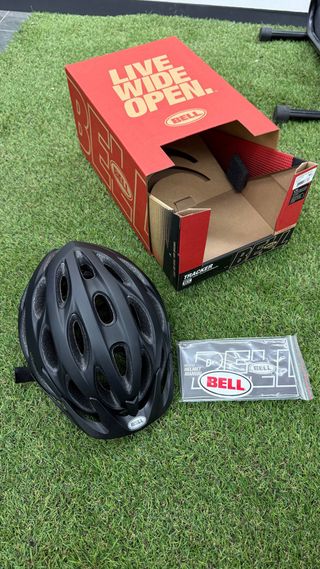 Casco Bell Tracker Talla M/L Negro - Nuevo