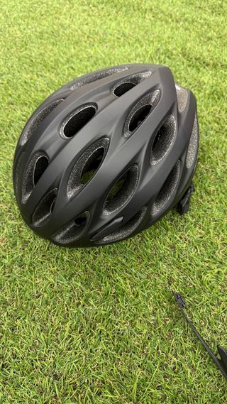 Casco Bell Tracker Talla M/L Negro - Nuevo