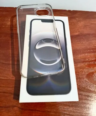 iPhone 16e 128GB Negro con funda