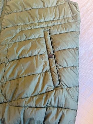 Chaleco acolchado hombre con capucha