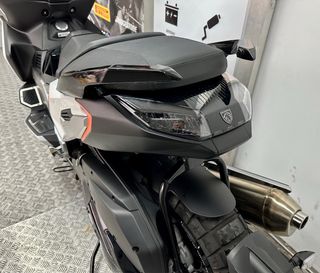 Peugeot XP 400 GT Maxi Scooter