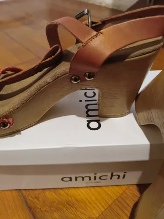 Sandalias de tacón de piel