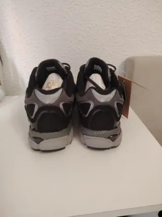 Zapatillas Asics Gel NYC Negras/Grises