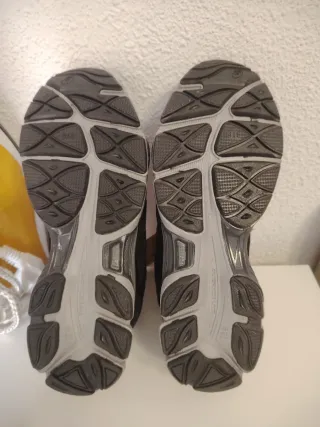 Zapatillas Asics Gel NYC Negras/Grises