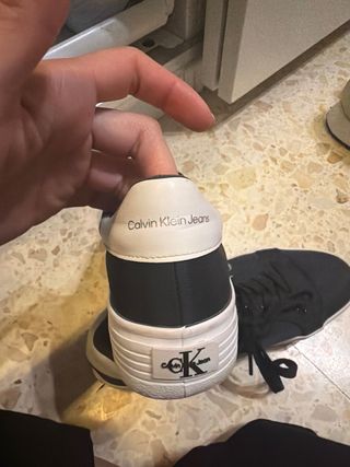 Zapatillas Calvin Klein Jeans Negras y Blancas