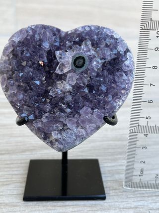 Corazón Amatista Geoda con estalactita