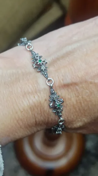 Pulsera Plata Isabelina con Piedras Verdes