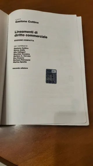 Lineamenti di diritto commerciale. Ediz. compatta