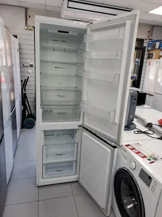 ◇Nevera marca Lg combi◇