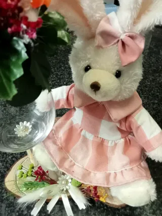 Arranjo Cera Coelhinha Feliz Páscoa