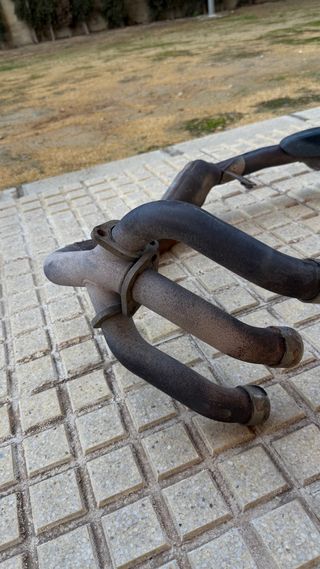 Colectores Triumph Tiger 900