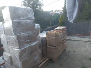 Soportes regulables para suelos