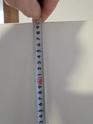 Armario Escobero Blanco