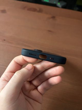 Funda Original Apple Negra iPhone 16