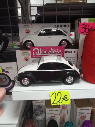 Altavoz Coche Blanco y Negro