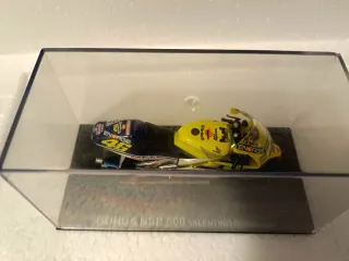 Modellino Moto Honda NSR 500 Valentino Rossi 2001