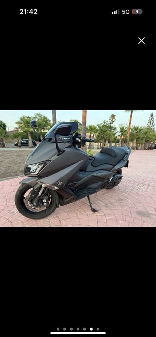 Yamaha Tmax 530 Maxi Scooter Negra