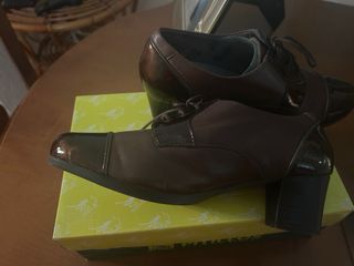 Zapatos Pitillos Marrones Talla 38